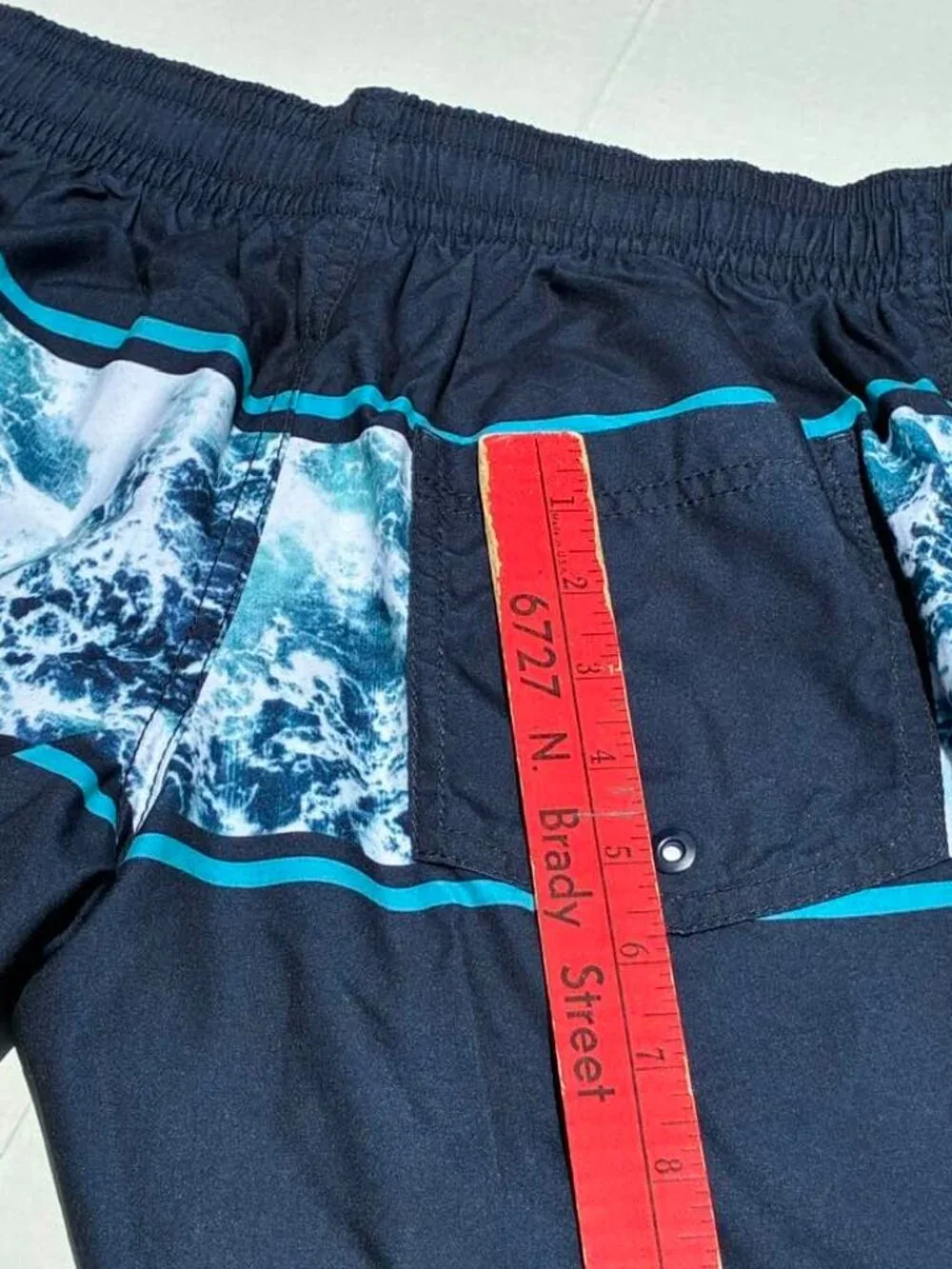 Old Navy Boys 10-12 Ocean Wave Swim Trunks NWT